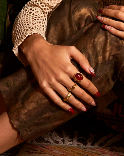 Mystique Ring i Guld
