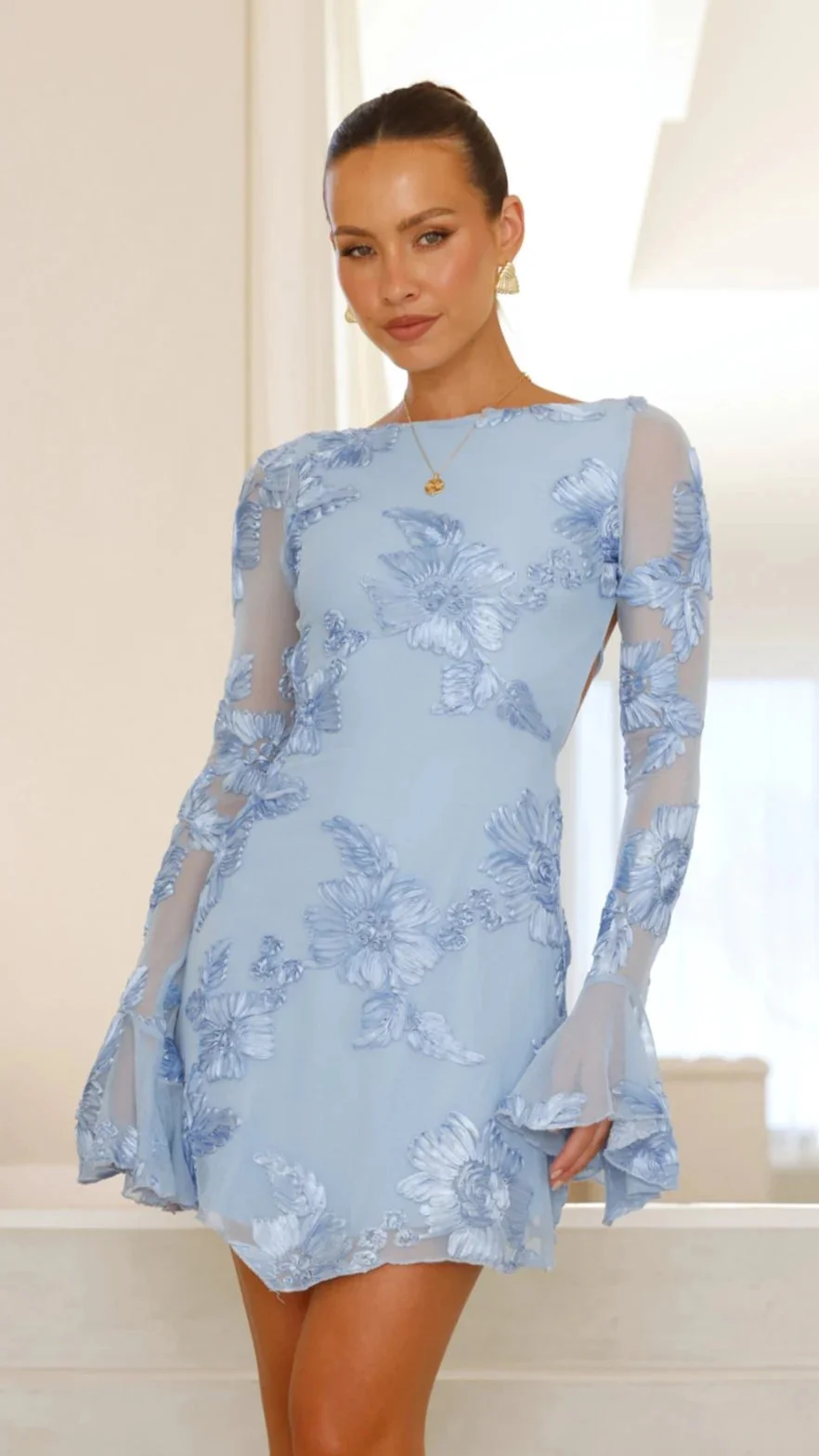 Nova | Rygfri Mini Kjole med Blomsterprint
