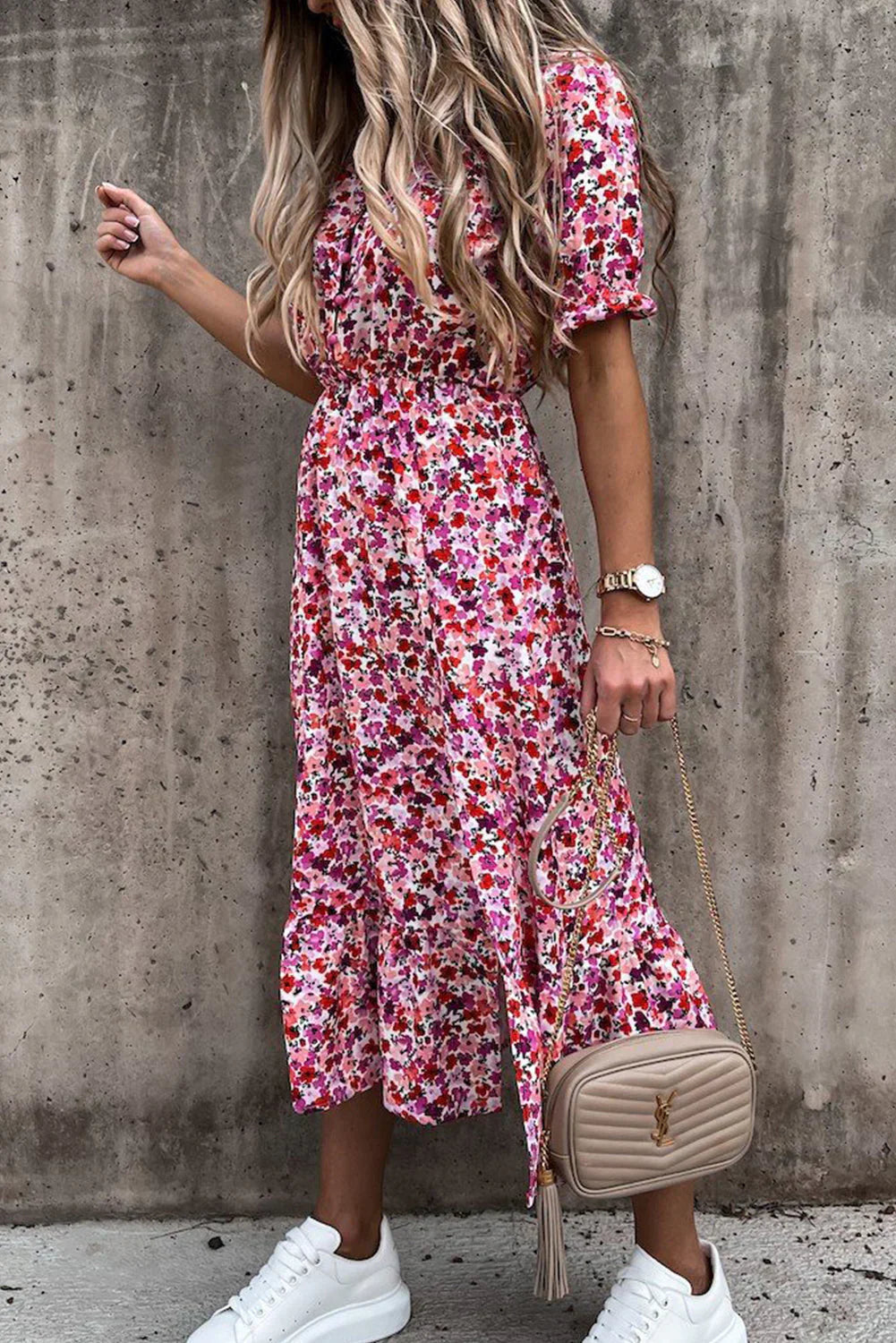 Maxi kjole Rosea Floral med V-udskæring