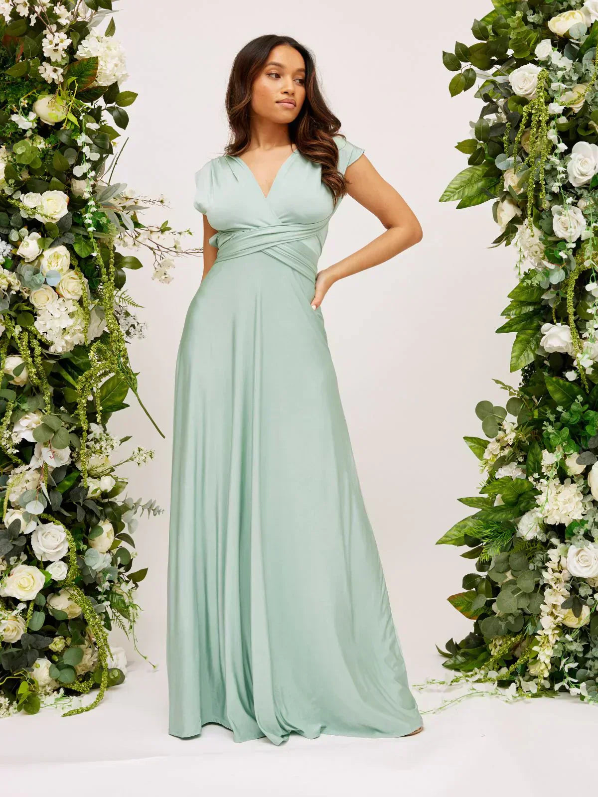Nicole Mae | Elegant Alsidig Kjole