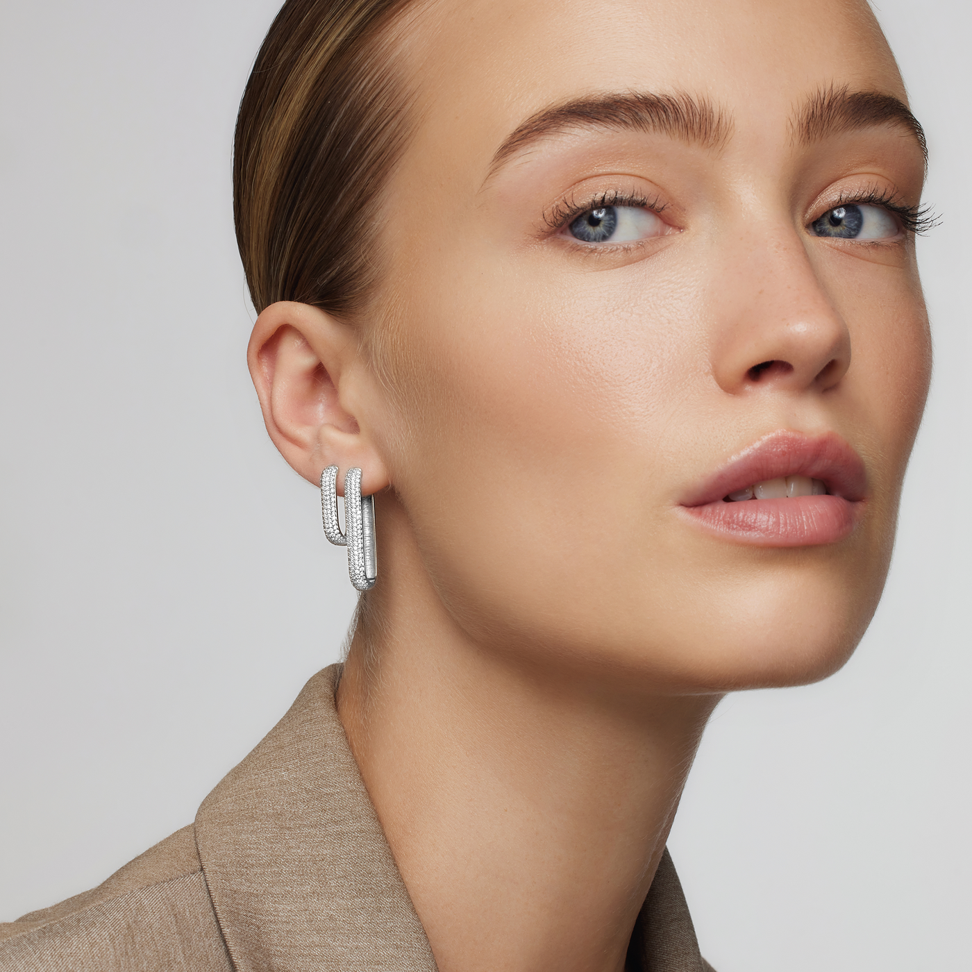Icon Pavé Hoops | Hvidguld 18k
