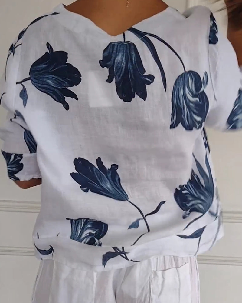 Top i bomuld og hør med blomsterprint