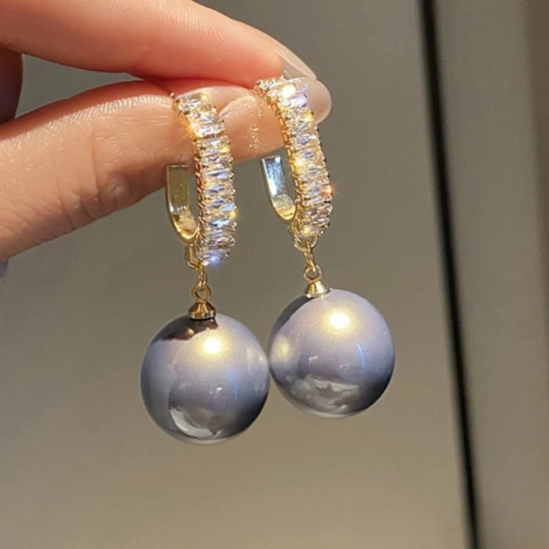 Elegant Perle- og Zirkonia-øreringe