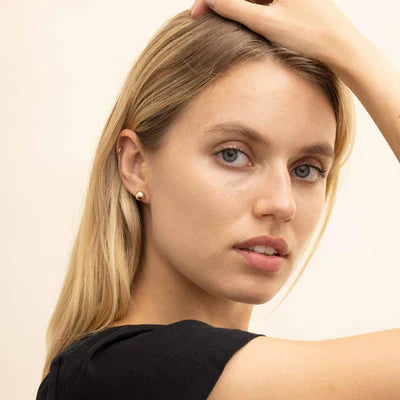 Have en bold studs | Hvidguld 16k