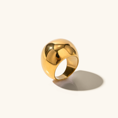 Navia Ring | 18k Guld