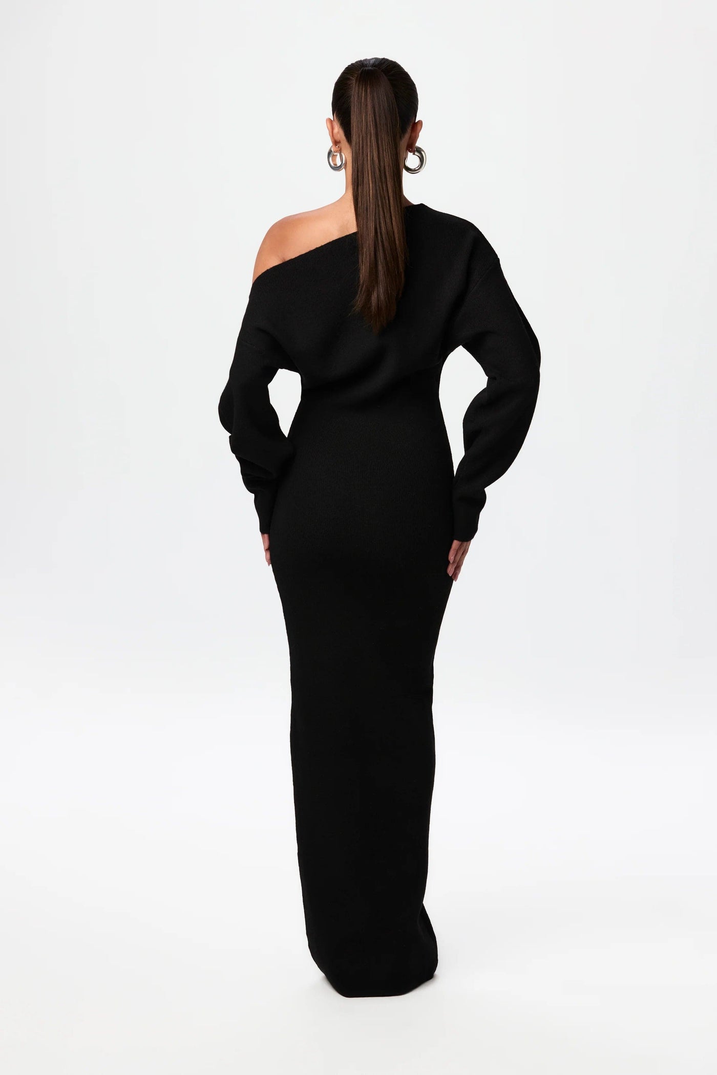 Amoria | Elegant og Stilfuld Kjole