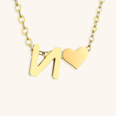 navnesmykke med initialen Ria | 18k Guld