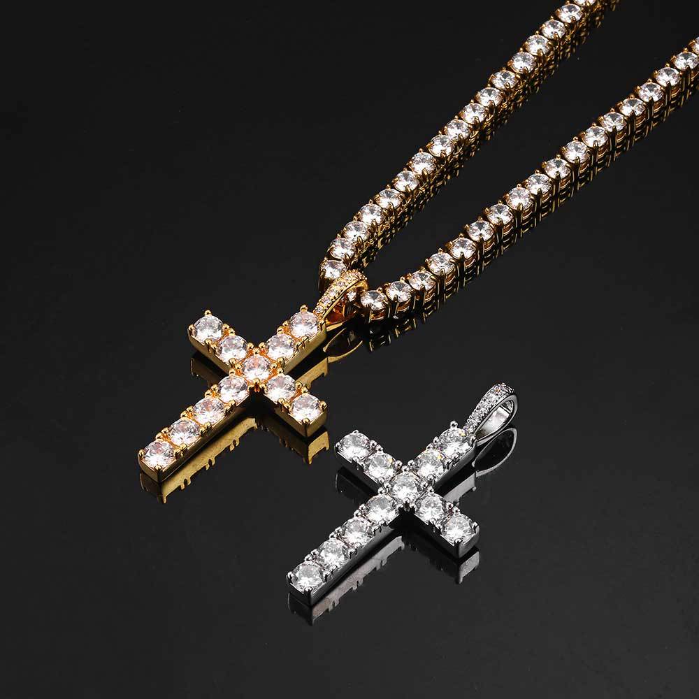 Moissanite kors halskæde | Hvidguld 18k