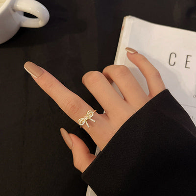 Henrietta Ring med Guld Bånd | Guld 18k