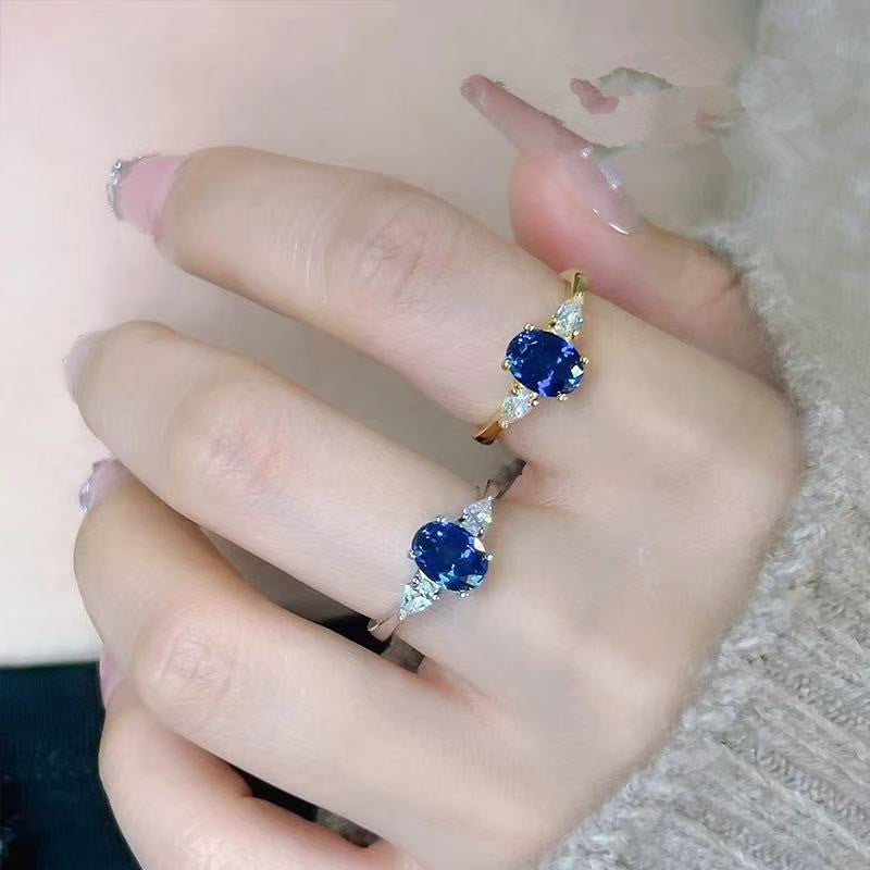Marin Thorneau Ring | Guld