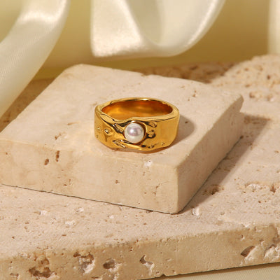 Cerulia ring med ferskvandsperler | 14k guld