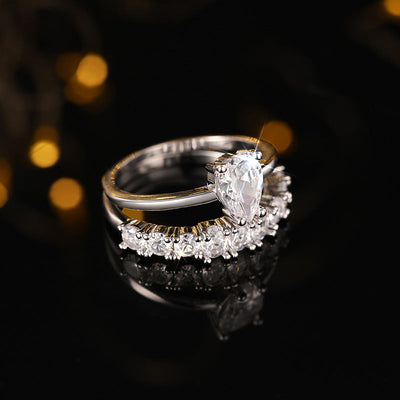 Vivienne Hartley Ring | Hvidguld