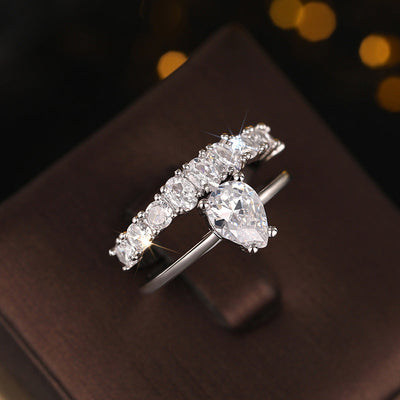 Vivienne Hartley Ring | Hvidguld