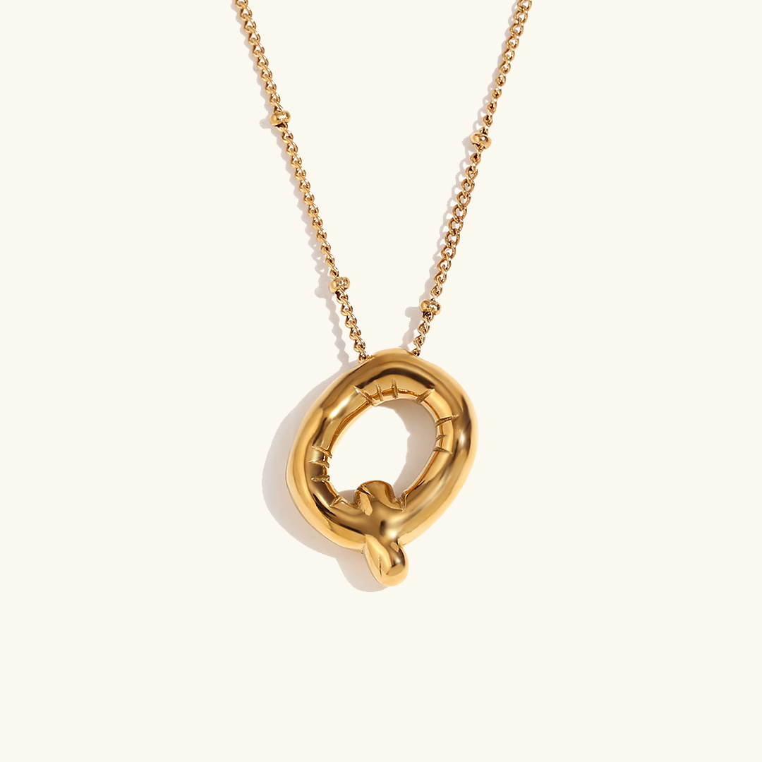 Næseørering med initialer i bobleform | Guld 18k