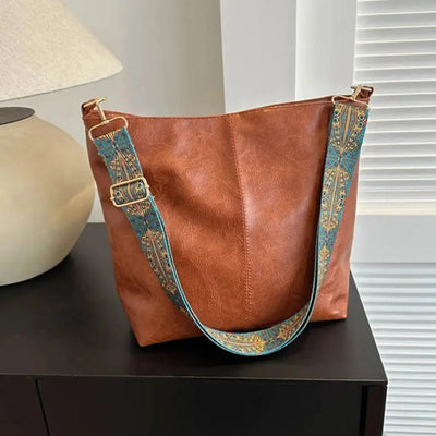MONIKAS TASCHE - (Min favorit) - Skuldertaske med dekoration
