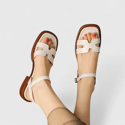 Deliane | Sofistikerede Flade Sandaler