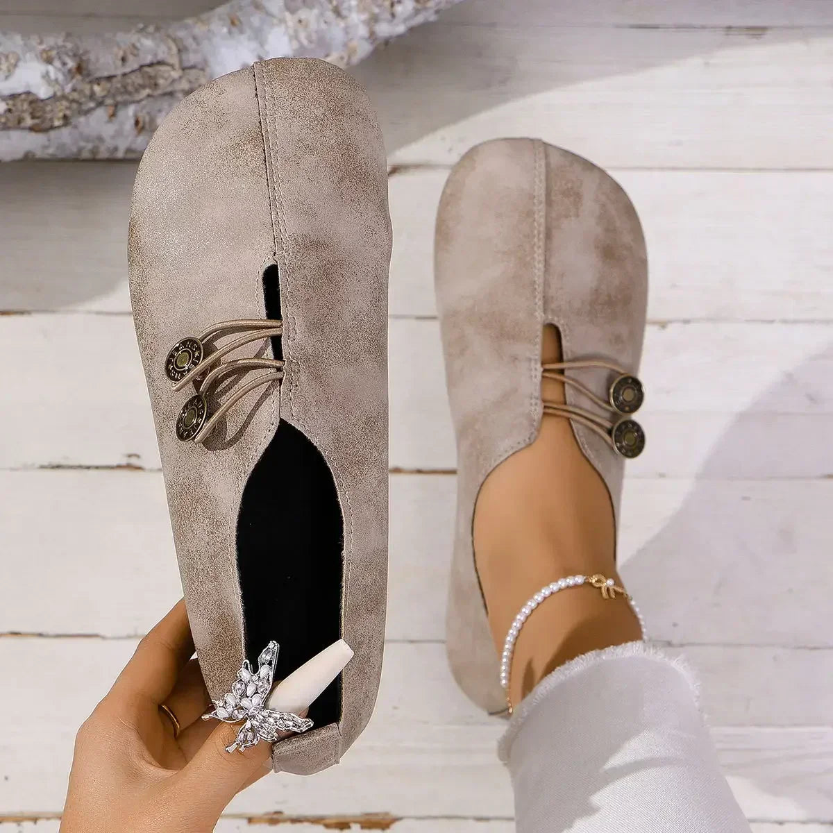 Dame Mokkasiner i Suede med Knapper