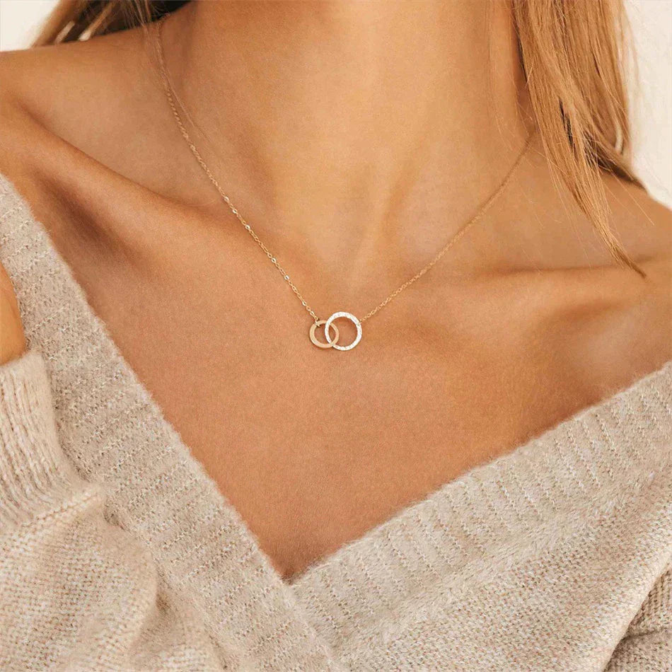 Isabelle Halskæde med Ringene | 18k Guld