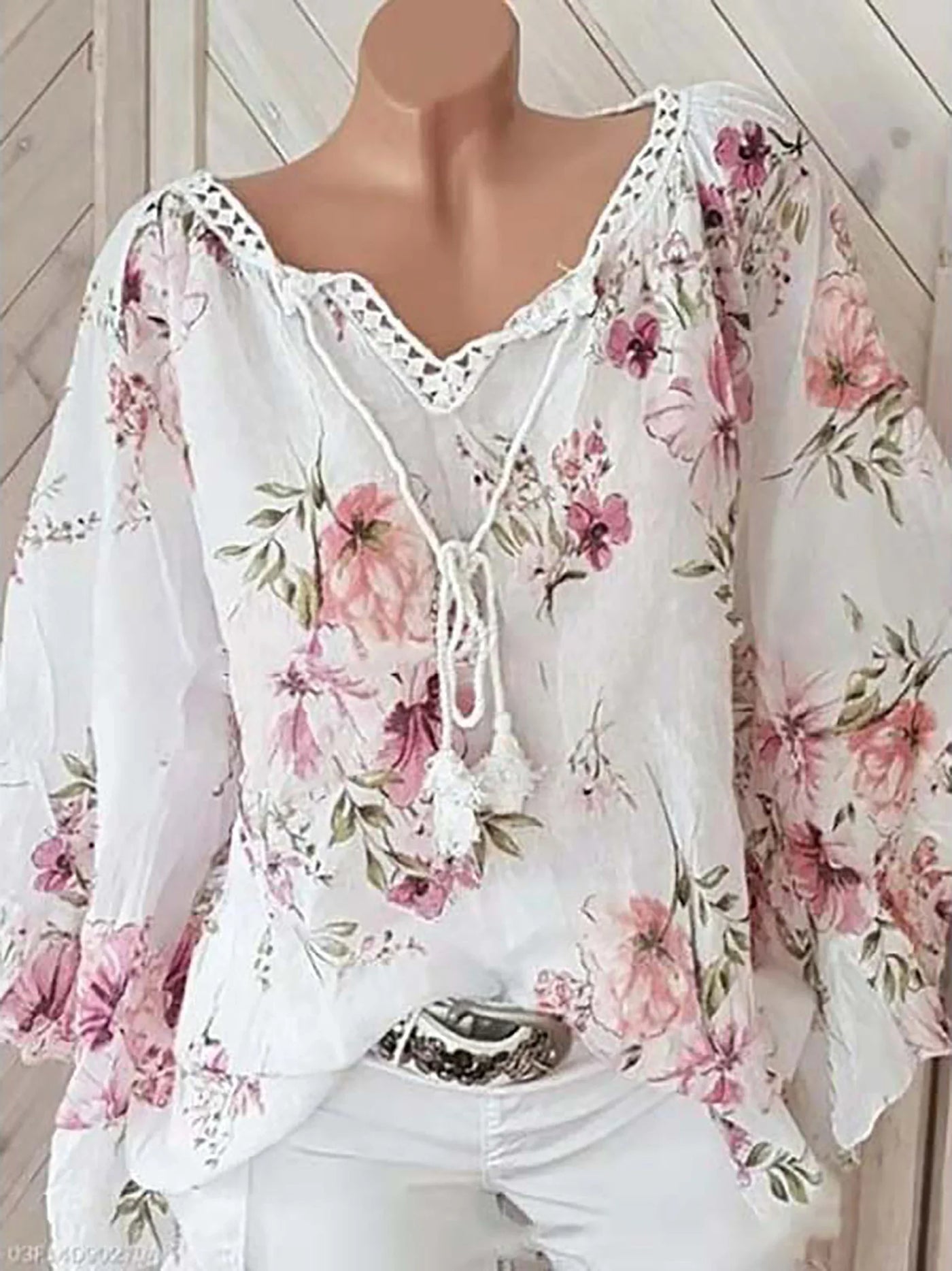 Blomsterprint Hørbluse med Snørelukning | Olsen & Olsen™