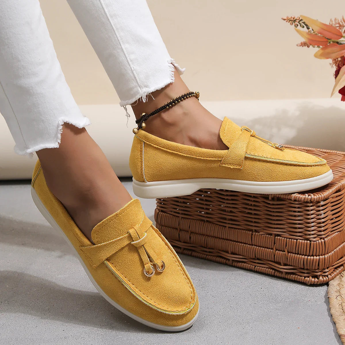 Cortina - Suede Tasseled Loafers