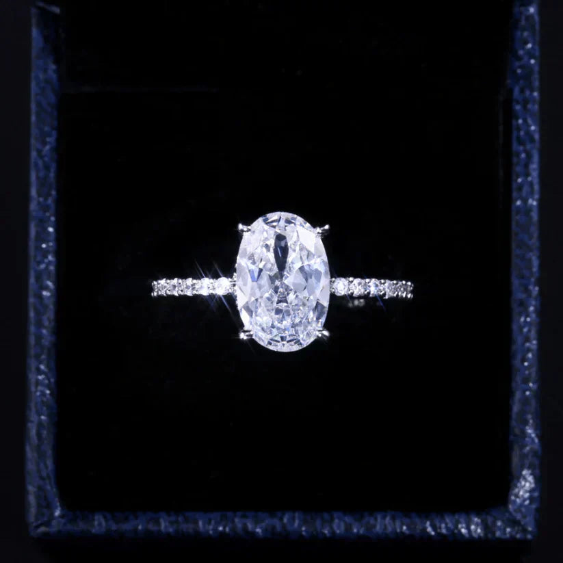 Benigna Pavesi Ring | Hvidguld
