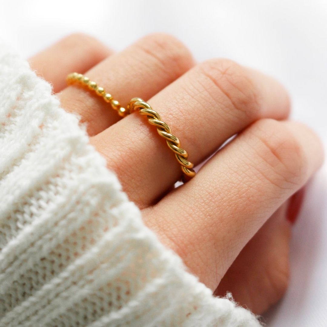 Melody Twist Ring | 18k Guld