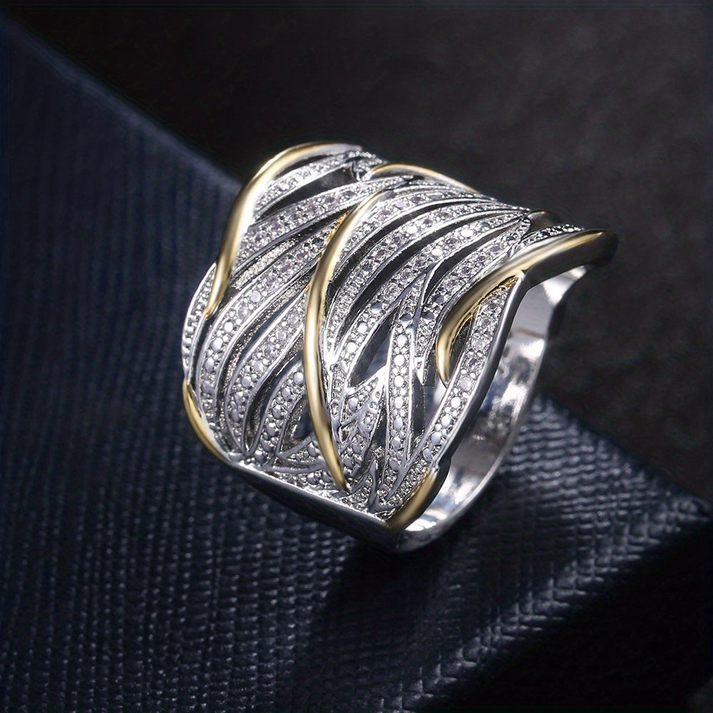 Chic Lagdelt Twist Ring