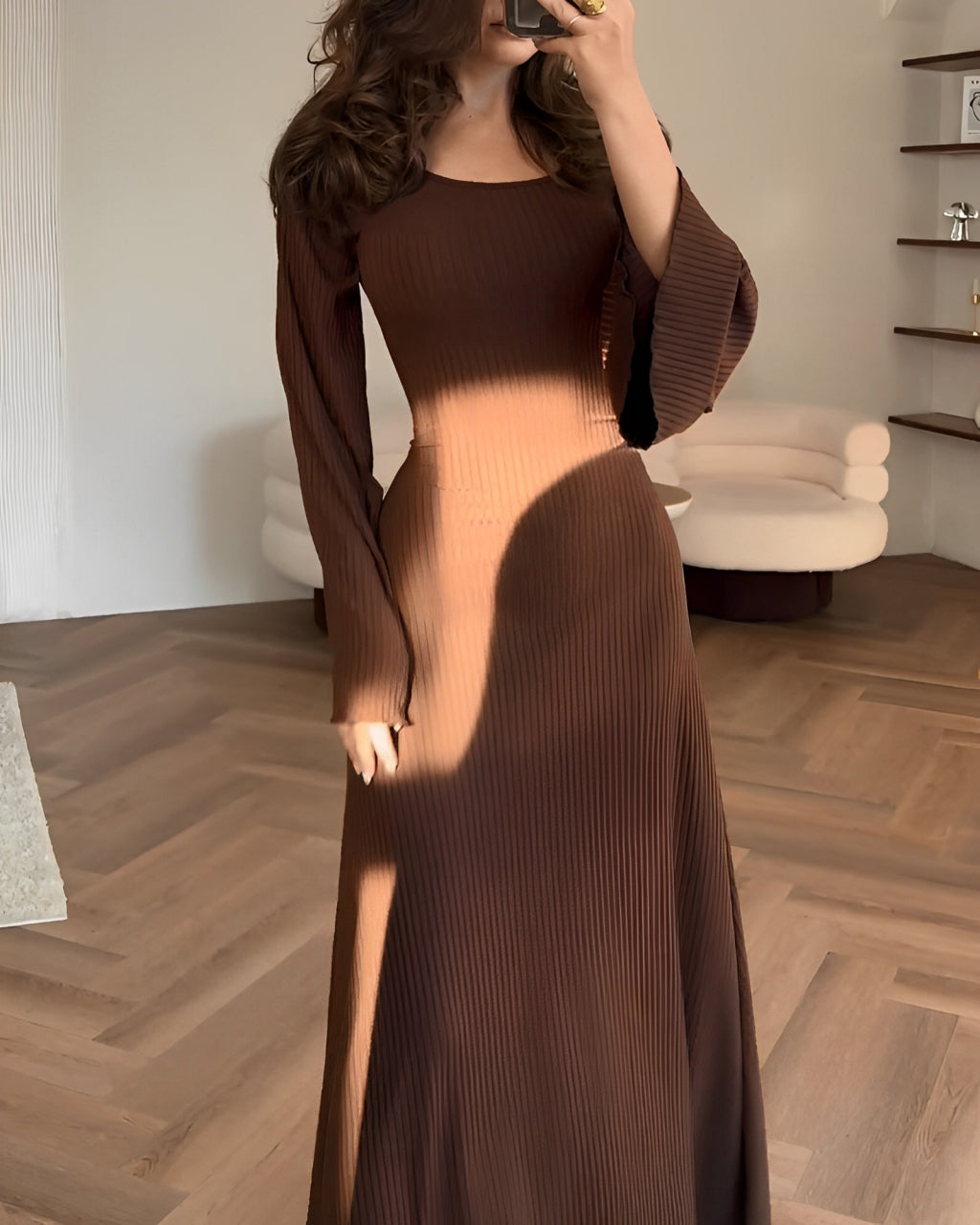 Rosea Elegante Strikket Maxi Kjole