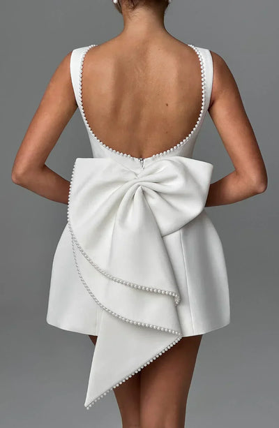 Mini kjole Rosea Pearl Bow