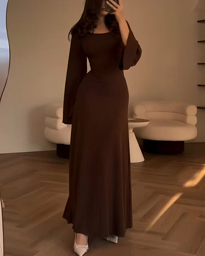 Rosea Elegante Strikket Maxi Kjole