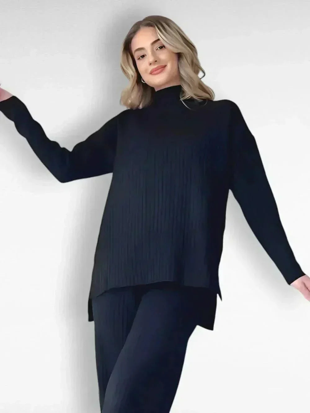 Daisy™ Sæt: Elegant Bluse og Bukser fra Olsen & Olsen™ - DK