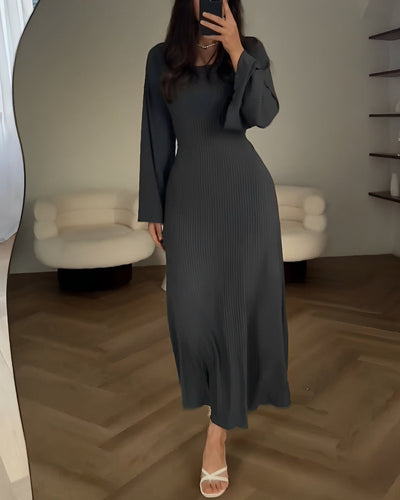 Rosea Elegante Strikket Maxi Kjole