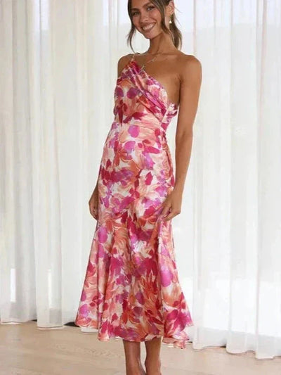 Asymmetrisk midi-kjole med blomster Rosea