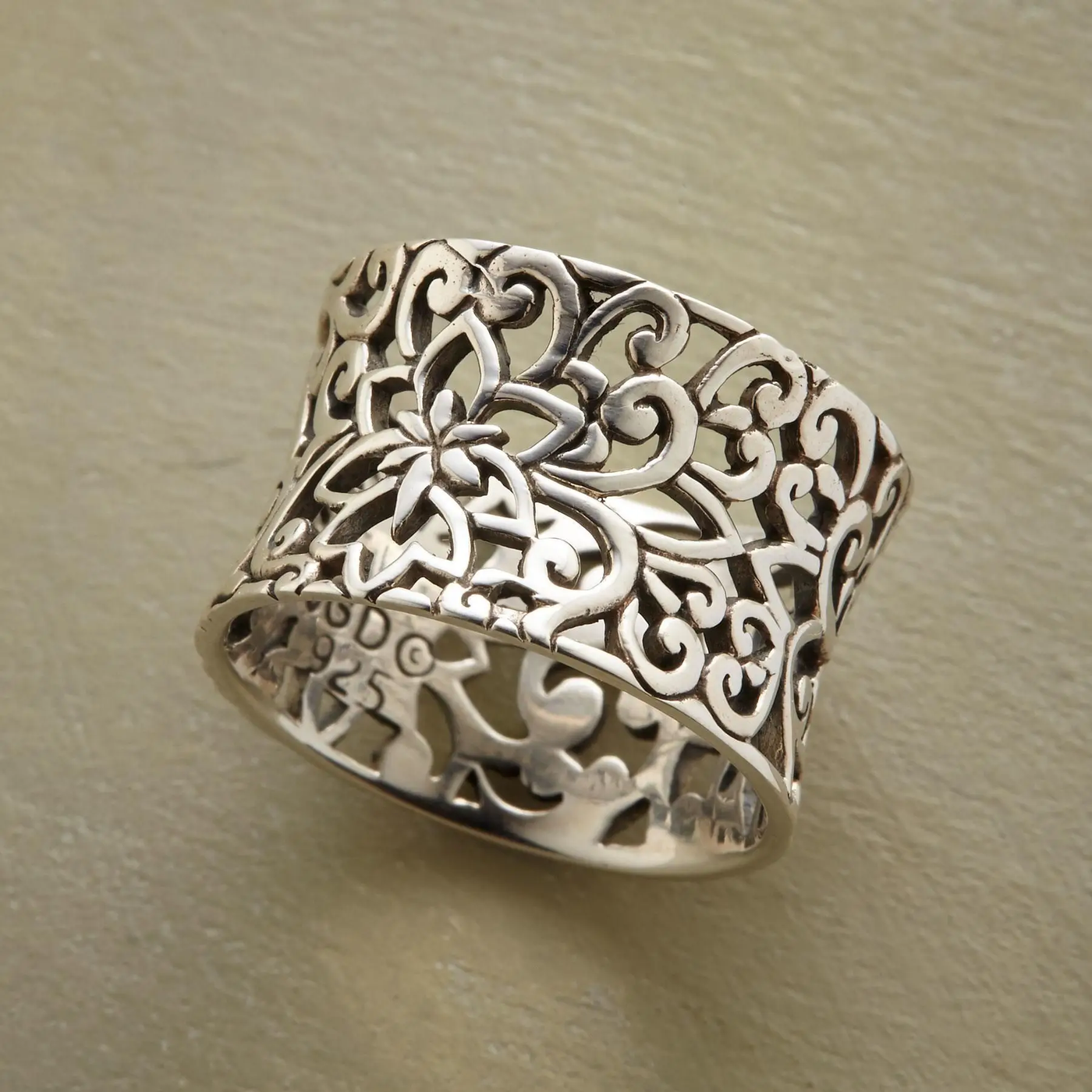 Bonnie - Vintage Sølv Hult Ring