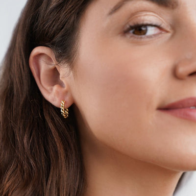 Luna Elegante Snoede Øreringe | 14k Guld