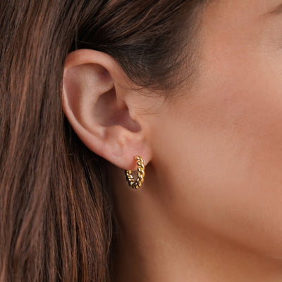 Luna Elegante Snoede Øreringe | 14k Guld