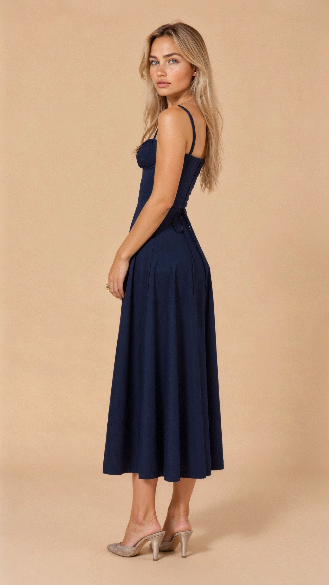 Ilona | Elegant Midi Kjole