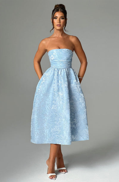 Rosa midi kjole uden stropper i jacquard