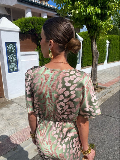 Liora | Satin Kjole med Leopardprint